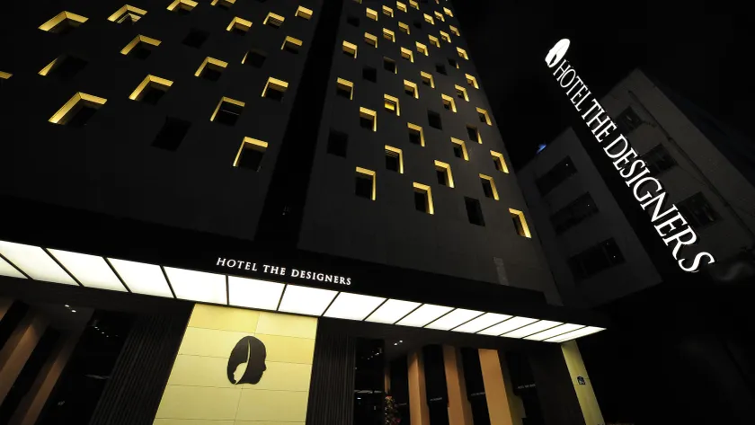 Hotel The Designers Jongro - Image 1