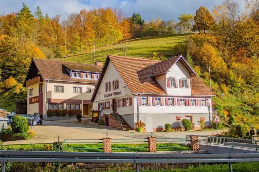 Hotel - Gasthof Blume - Image 1