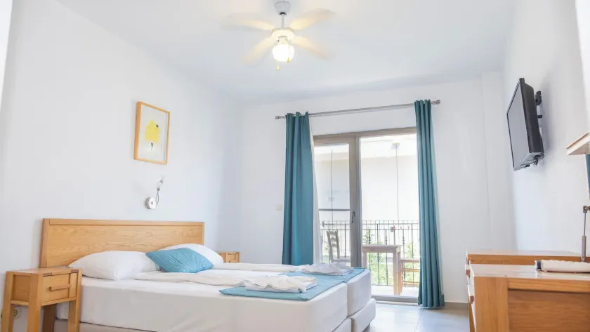Otel Kefalos - Image 1