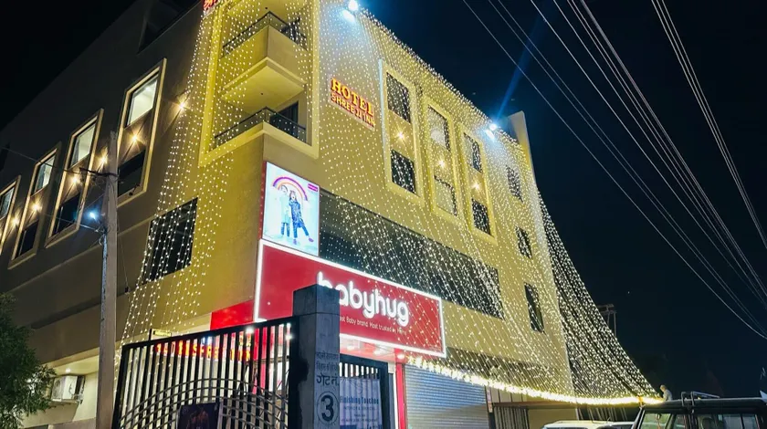 HOTEL SHREE JI INN  - Image 1