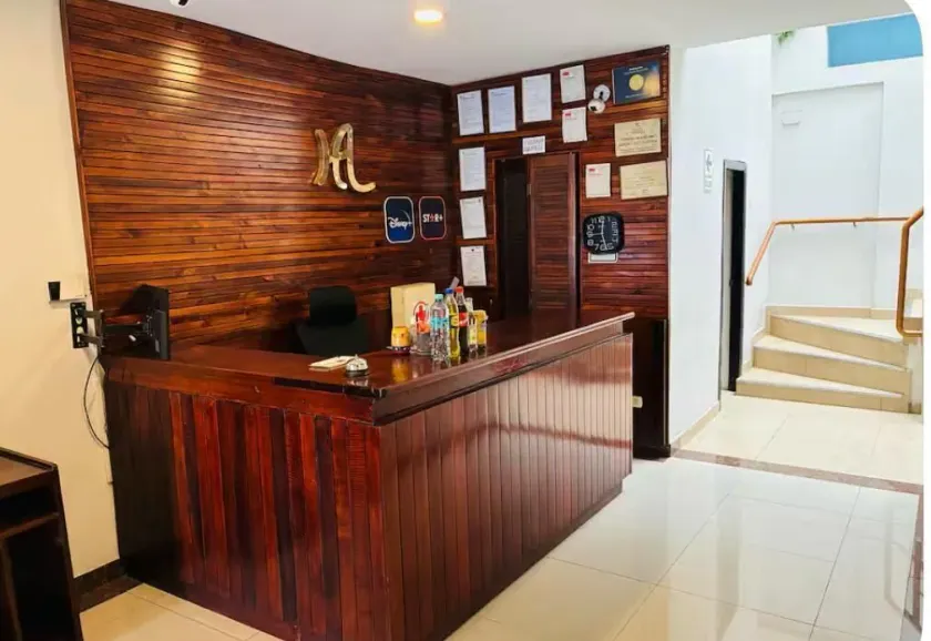 Hostal Anthony's - Image 1