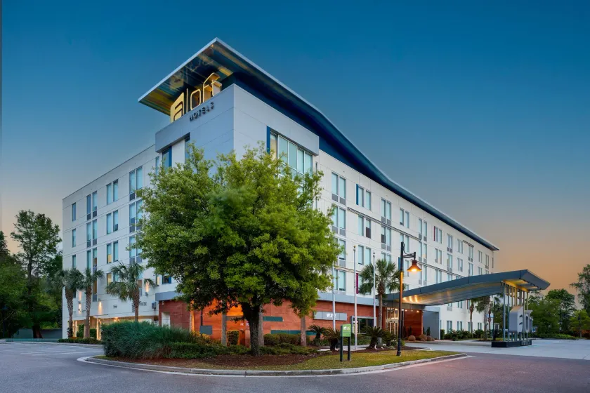 Aloft by Marriott Charleston Airport & Convention Center - Image 1