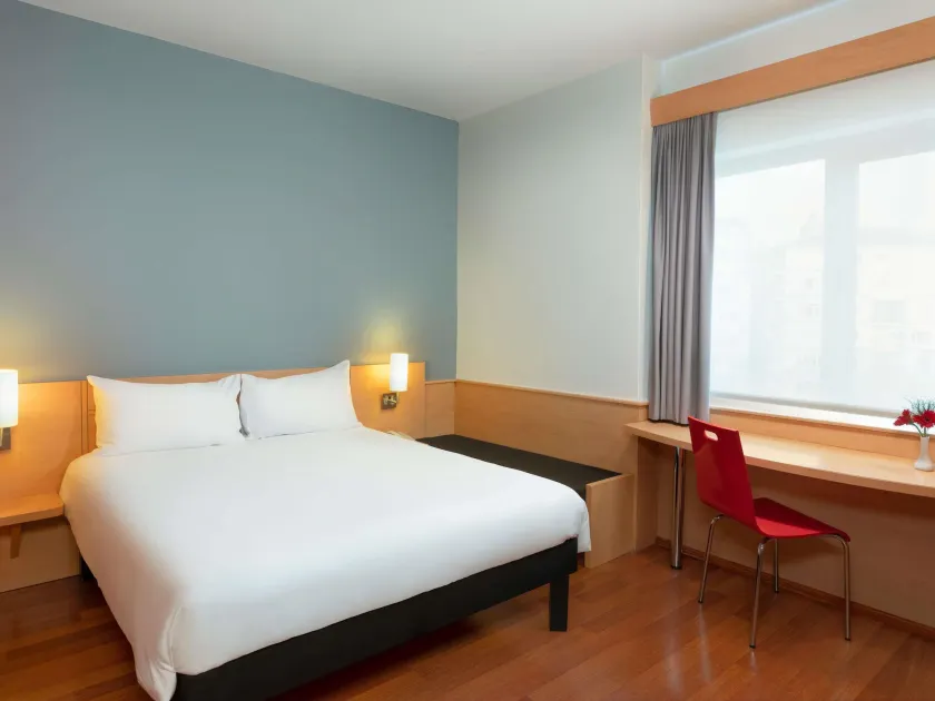 Ibis Eskisehir - Image 1