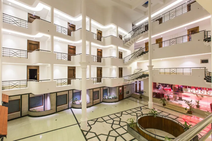 Hotel Hemala - Image 1