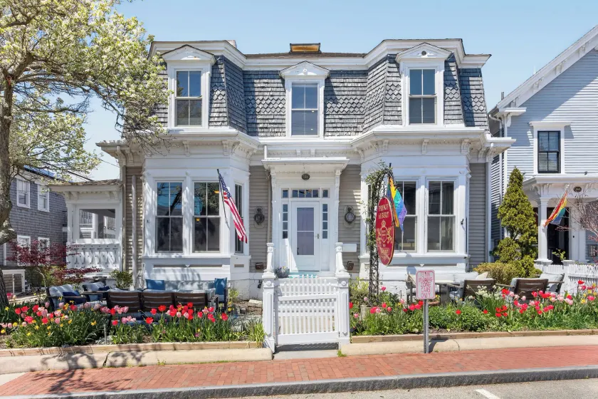 Prince Albert Provincetown - Image 1