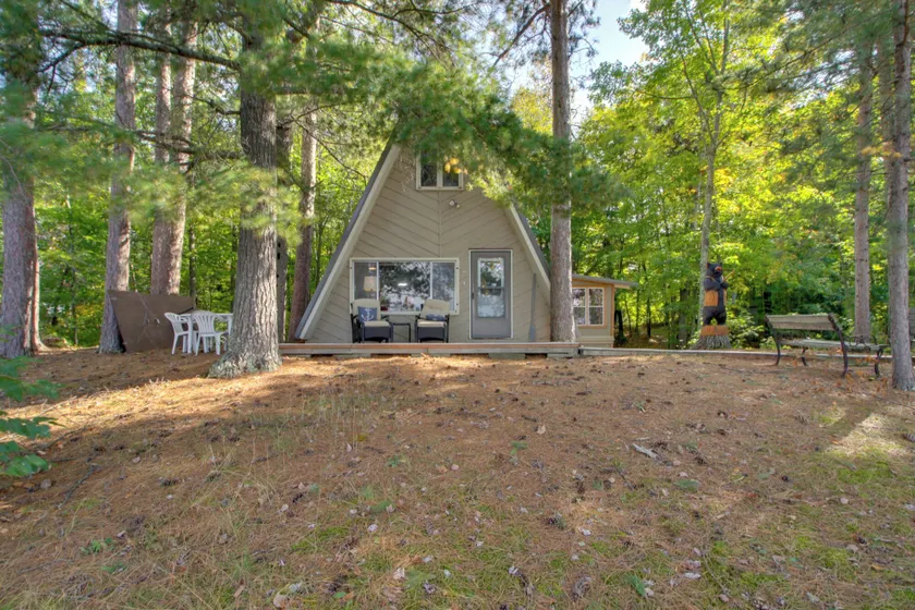 Quiet Deer River Cabin w/ Dock + Lake View! - Image 1
