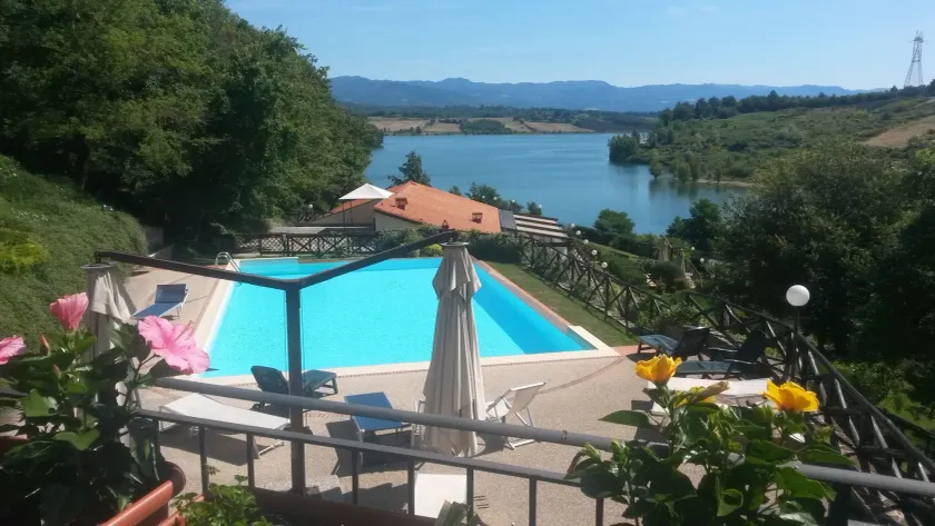 Casa Vacanze Borgo la Fratta - Image 1