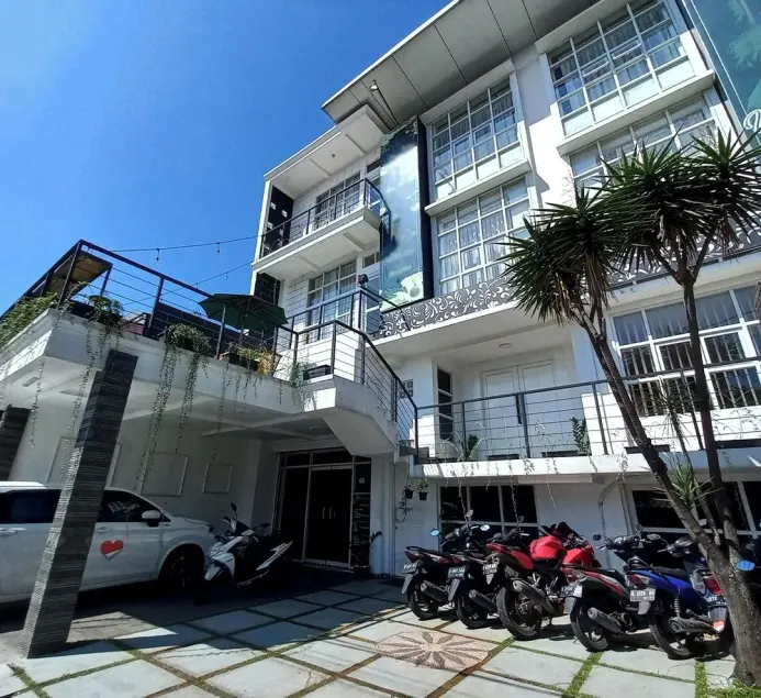 Dinasty Living Syariah - Image 1