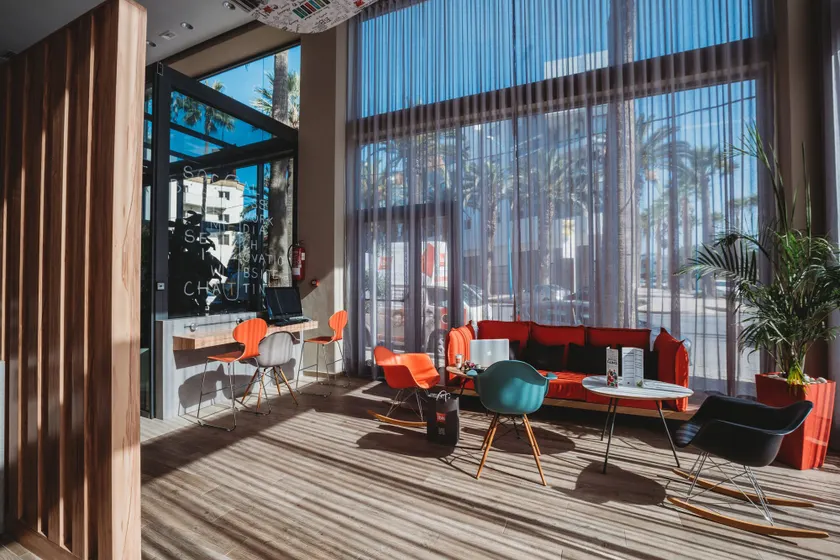 Ibis Mohammedia - Lobby sitting area