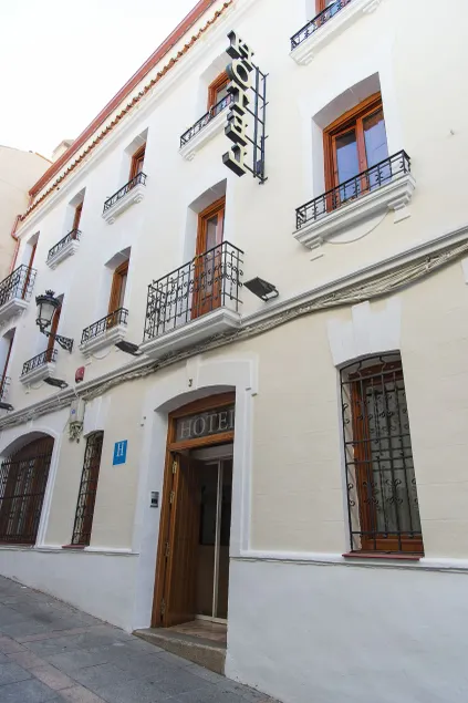 Hotel Castilla - Image 1