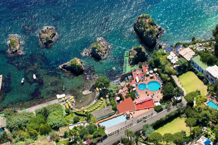 Strand Hotel Delfini - Image 1