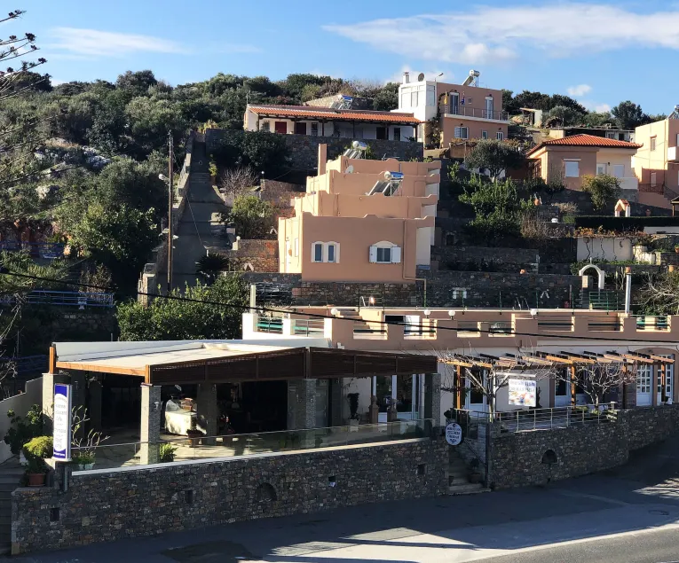 Kavousanos Apartments - Image 1