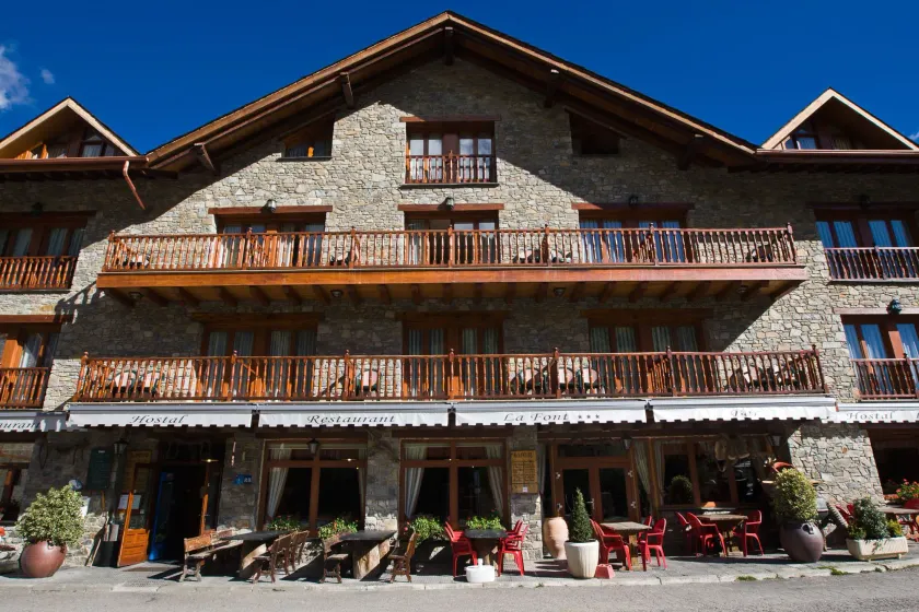Hostal La Font - Image 1