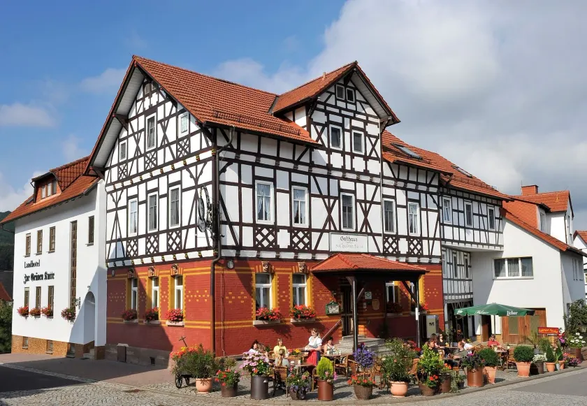 Landhotel Zur Grünen Kutte - Image 1