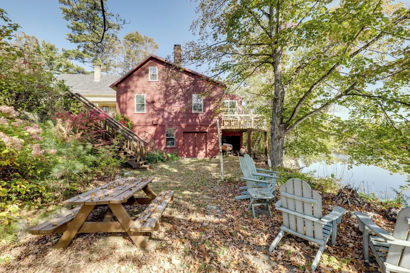 All-season Lakefront Escape 8 Mi to Mount Sunapee - Interiør