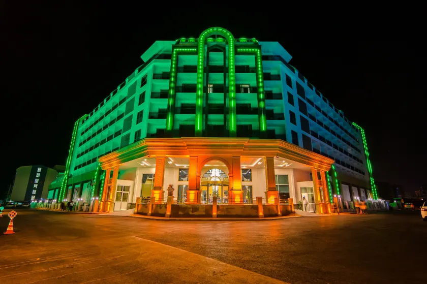 The Lumos Deluxe Resort Hotel & Spa - Image 1