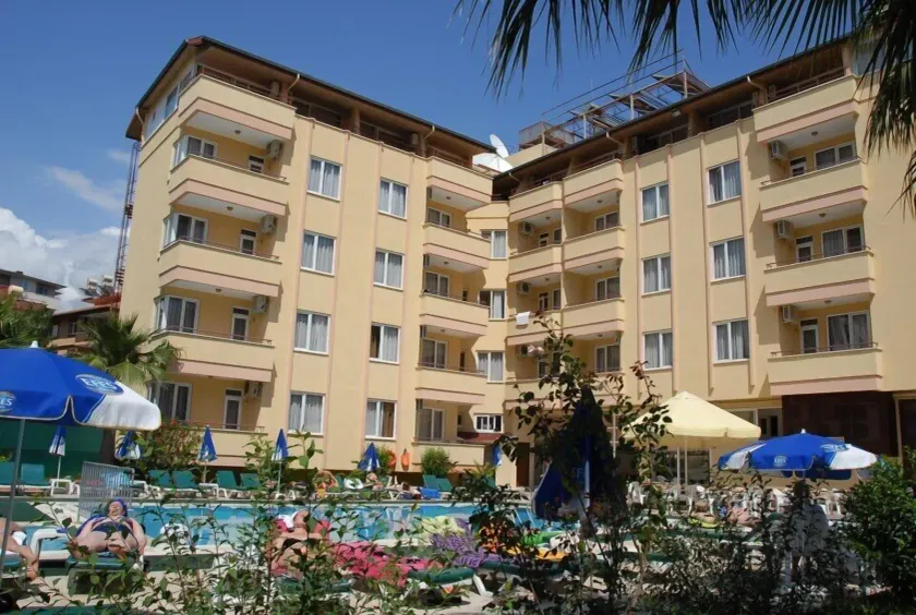 Grand Horizon Apart Hotel - Image 1