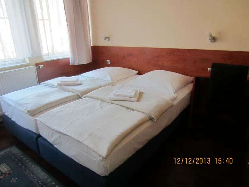 Altstadt Hotel Rheinblick - Image 1