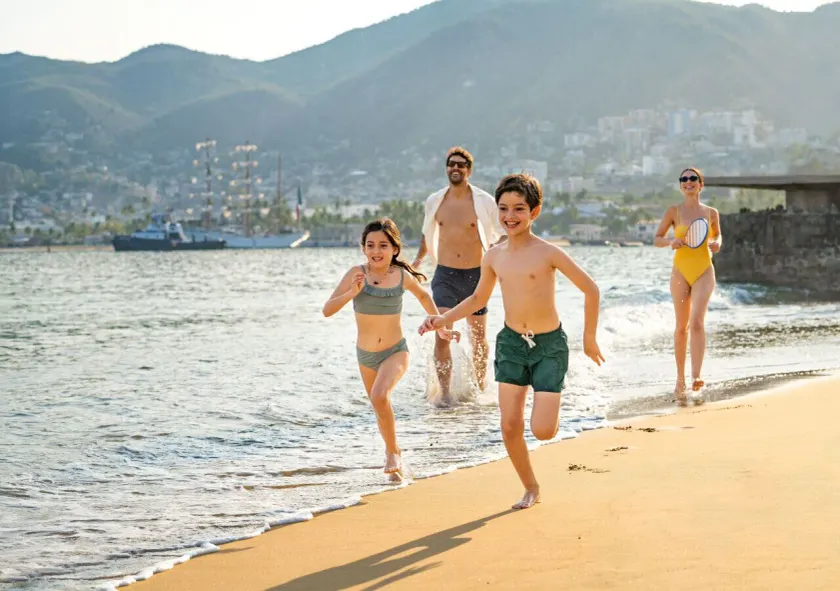 Park Royal Acapulco - Image 1