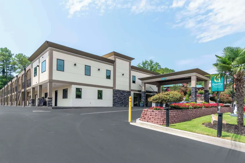 Quality Inn & Suites Athens University Area - Image 1