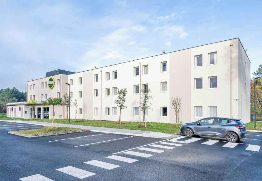B&B HOTEL Bordeaux Saint André de Cubzac - Image 1