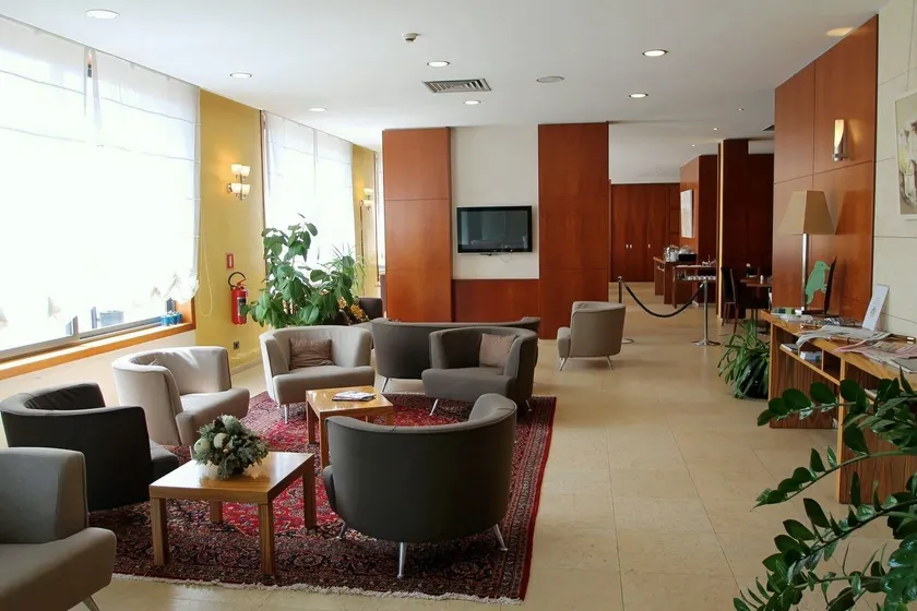 MH Hotel Piacenza Fiera - Image 1