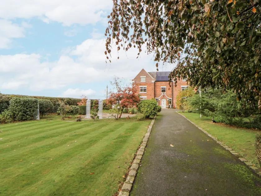 The House at School Farm - Image 1