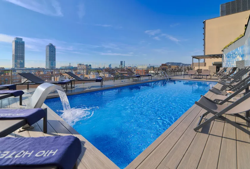 H10 Marina Barcelona - Image 1