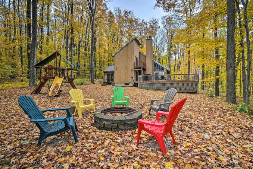 Family Escape - Near Little Traverse Wheelway - Image 1