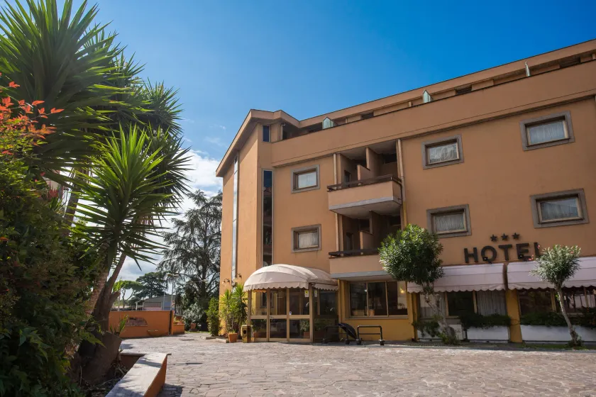 Hotel Santa Maura - Image 1