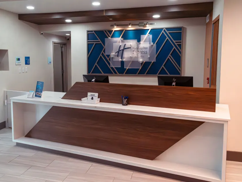 Holiday Inn Express Hotel & Suites Vineland Millville by IHG - Check-in-/Check-out-Schalter