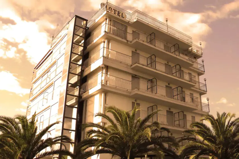 Hotel Villa Truentum - Image 1
