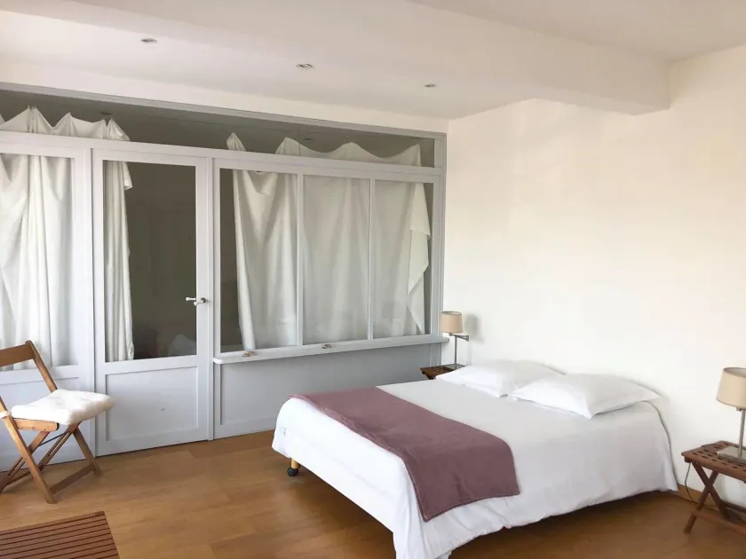 Hôtel Le Pavillon Bleu Lege-Cap-Ferret - Image 1