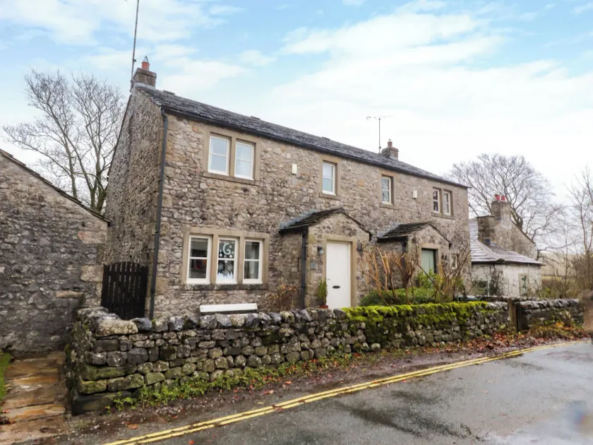 Woodside Cottage - Image 1