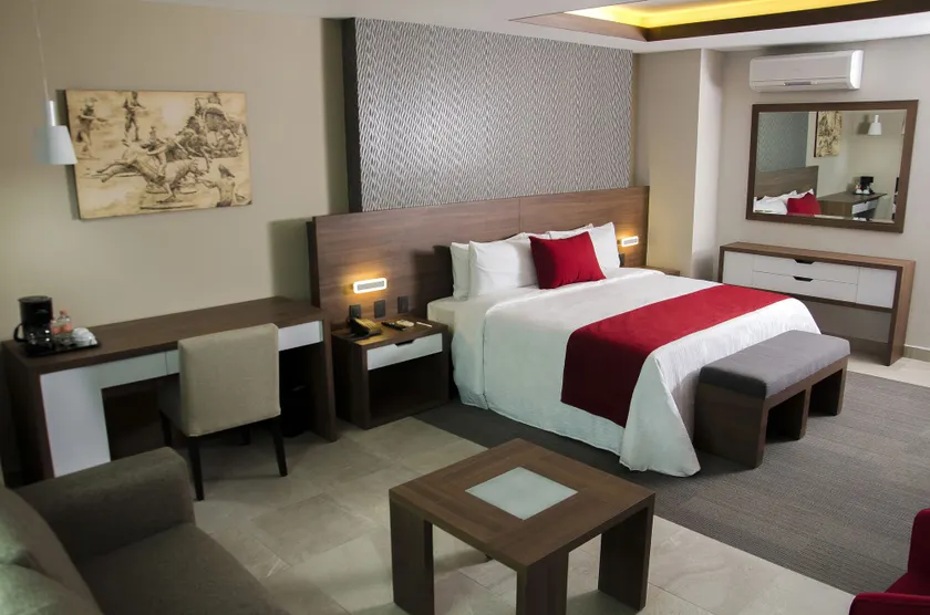 Hotel 5 de Mayo - Image 1