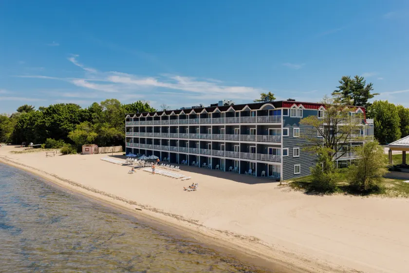 Bayshore Resort - Image 1