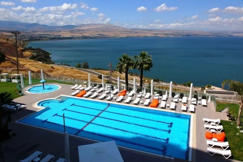 Golan Hotel - Image 1