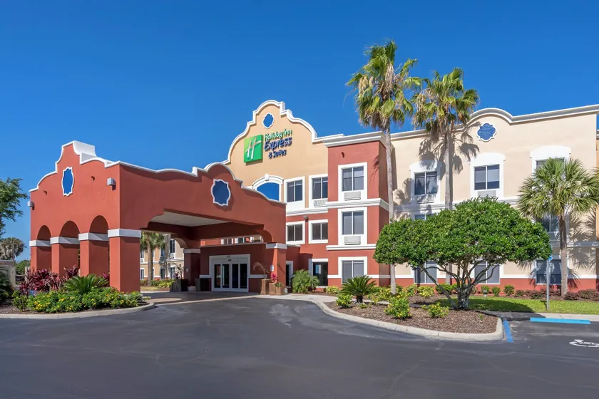 Holiday Inn Express Hotel & Suites - The Villages by IHG - Image 1