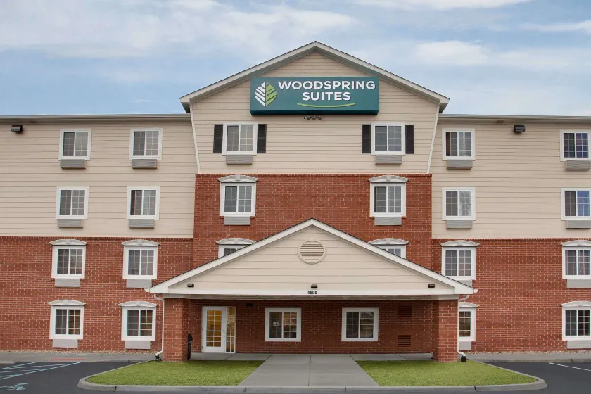 WoodSpring Suites Virginia Beach - Image 1