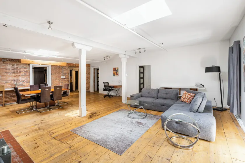 Lofts du Vieux-Port by Gray Collection - Image 1