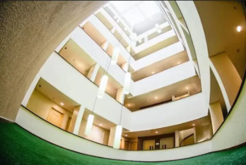 Hotel Aladdin - Image 1