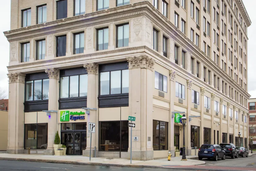 Holiday Inn Express - Springfield Downtown by IHG - Image 1