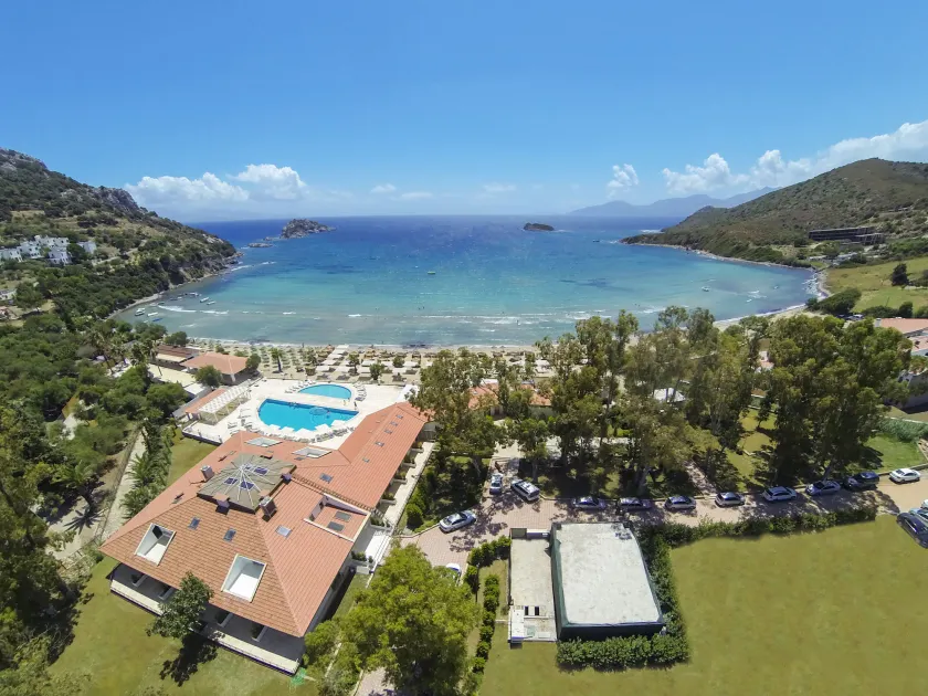 Palm Bay Beach Hotel - Image 1