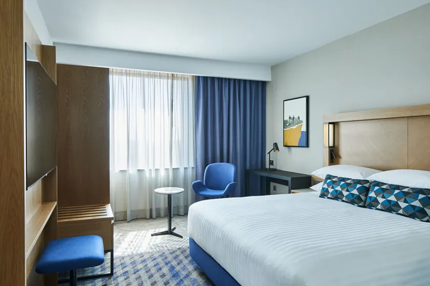 Courtyard by Marriott Exeter Sandy Park - Image 1