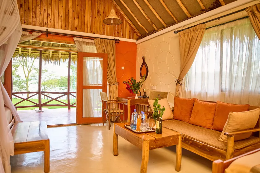 PELICAN LODGE - LAKE ELEMENTAITA - Image 1