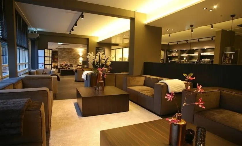 De Bronsbergen Boutique Wellness & Hotel - Image 1