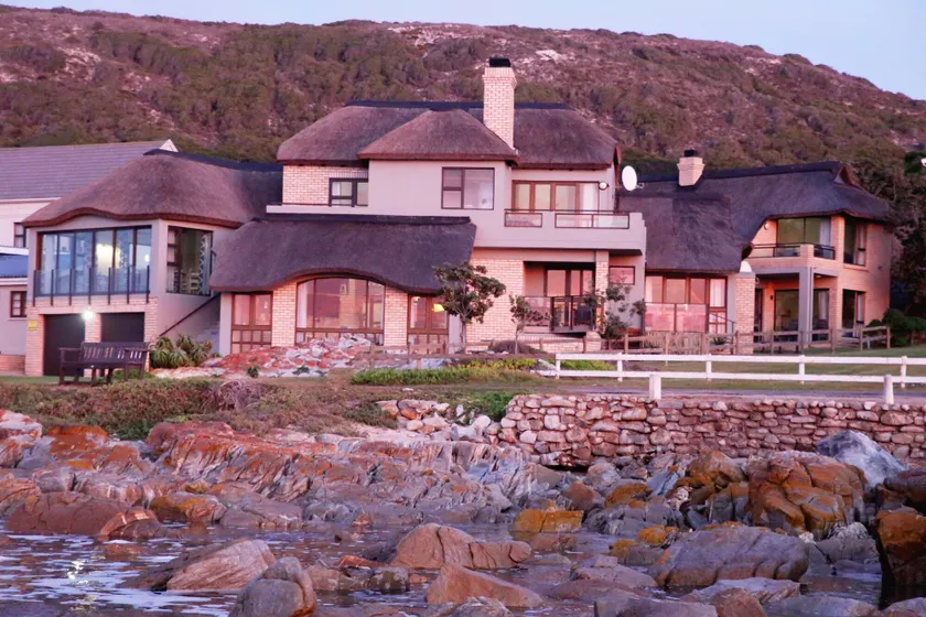 Little Rock Guesthouse - Image 1