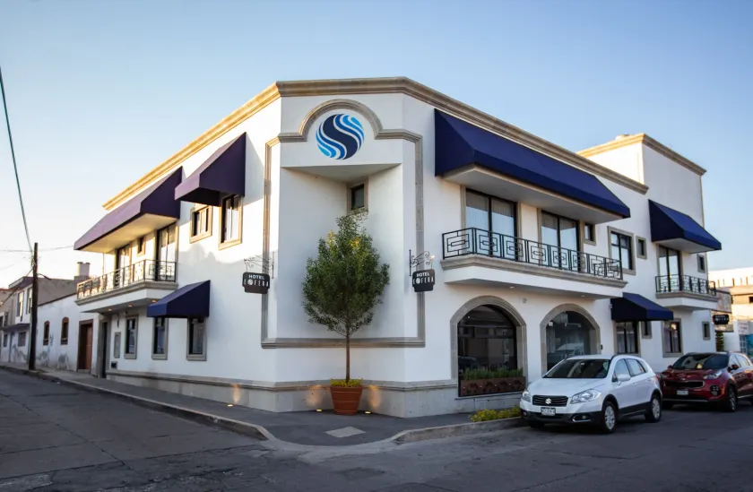Hotel Esfera Tulancingo - Image 1
