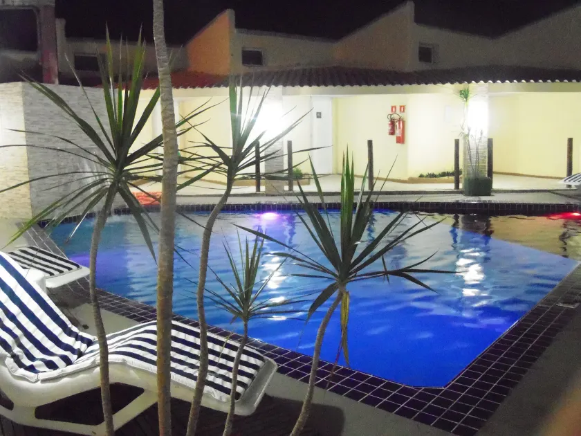 Recanto Tropical Hotel - Image 1