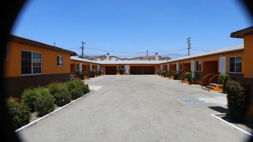 Aristocrat Motel - Image 1